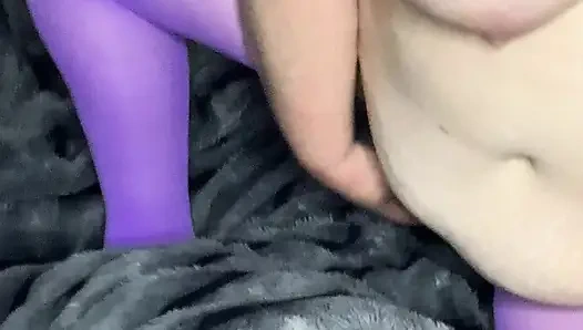 Mor kalçalı kalçaları bir araya getirelim