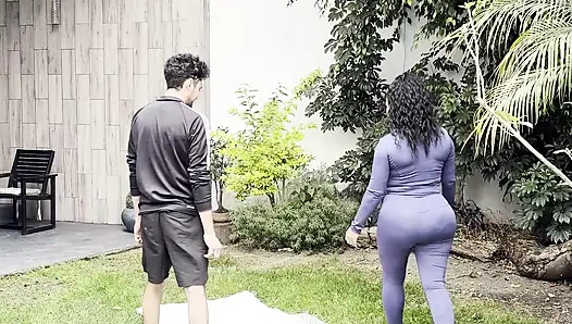 Gali Diva Mexico ile yoga dersi