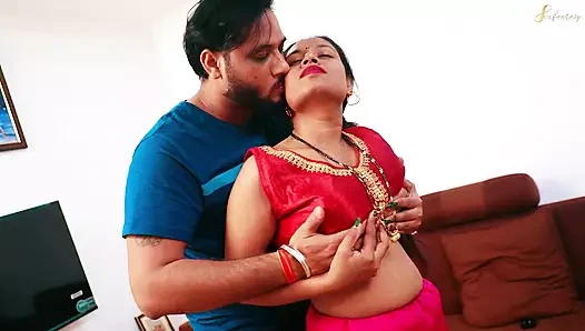 Seksi evli kadın apne koca ke arkadaş se chudwati hai