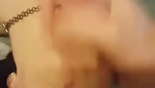 İngiliz çift sıcak bir mastürbasyon oturumu var