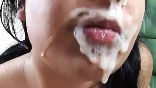 Büyük zenci yarağı azgın Alman kaltağı mutlu ediyor