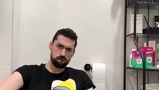 hot daddy jerking off super hot crazy cumshot at the end