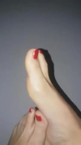 Seksi ayaklar.. ayak fetişi..