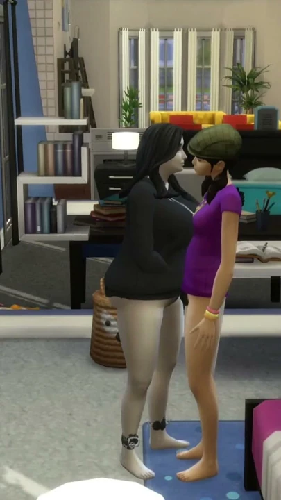 Sims 4 - Randevulara çıkmak, kız arkadaşları ziyaret etmek ve farklı seks mekanları | Klip 3