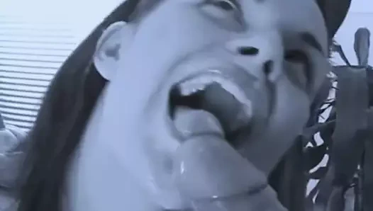 şeytani hatun için Cum