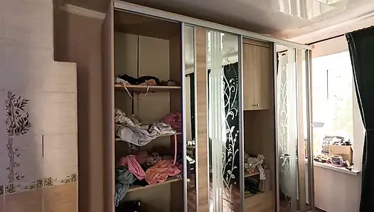 Damlayan sıcak: kolları arasında terli sırlar