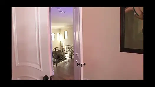 Edepsiz güzel bir fahişe için en sert büyük zenci yarağı domaltarak anal sikiş!! Cilt 3