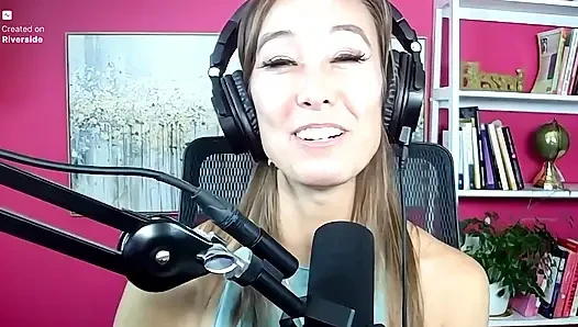 Trikepatrol röportajı - Christy Love (papaz, yetişkin sanatçı ve komedyen!)