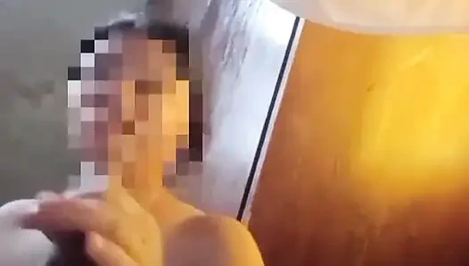 Tamamen kuruyana kadar sikimi emiyor