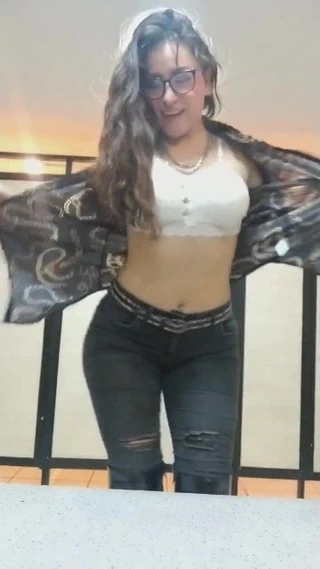 linda mejia 5yy