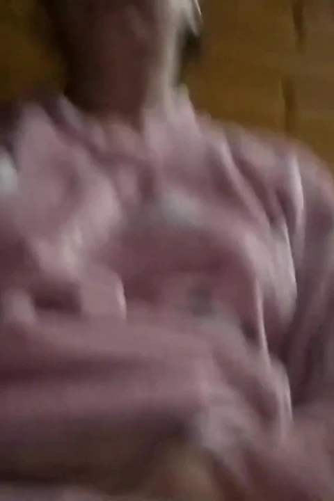 Loading Video Young Virgin Masturbates and Secretly Has Her Wet Pussy on the Balcony