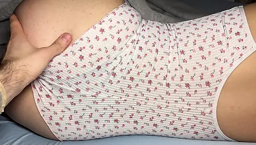 Eniştem Beni Karısı Sandı Baldız Baldan Tatlı Geldi