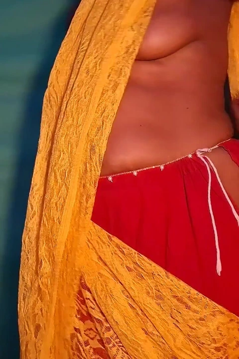 "devar Begs Bhabhi for Round 2 - Sneaks Back Home for More"