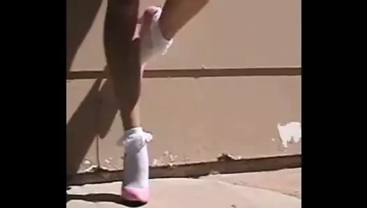 Fırfırlı çorap 081