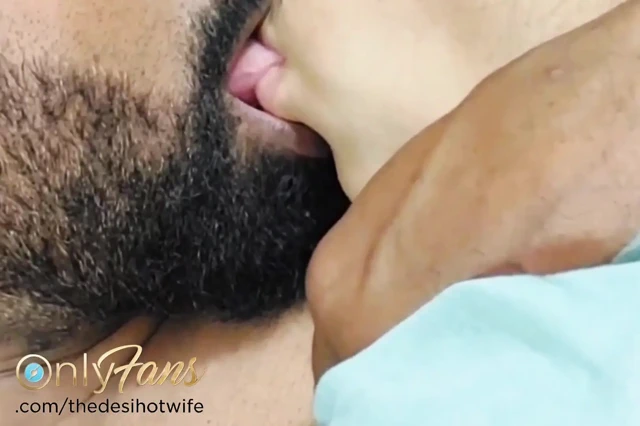 Romantik Fransız öpücüğü, dil öpücüğü ve seks