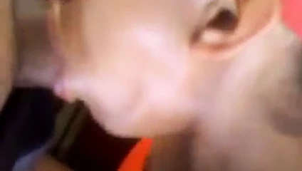 Torcedora do Sport Levando Vara