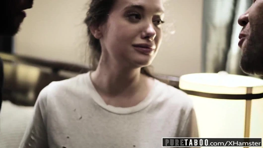 Saf tabu gia paige'in 2 üvey kardeşiyle ilk dp'si