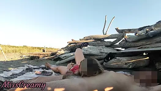 Pussy flash - Stranger caught my stepdad touching my pussy on a public beach and jerked off his dick -