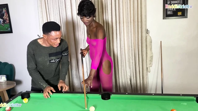 Snooker günü ve kız arkadaş enerjisi... ve evet, o kazandı
