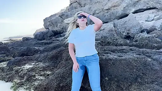 Peeing in Tight Jeans on the Beach