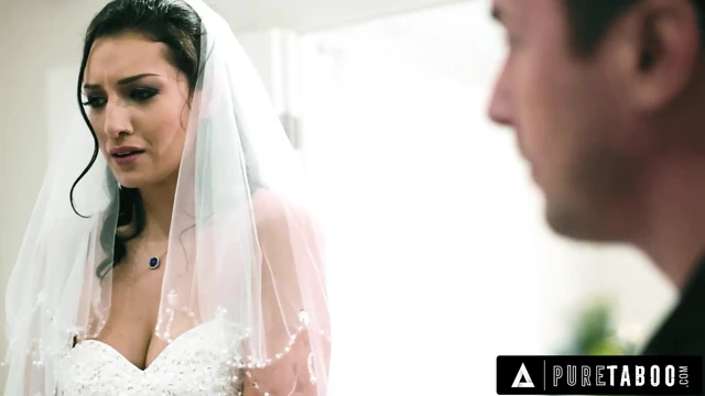 SAF TABU SAF GELINLER HAM SIKILIYOR DERLEMESI! MAYA WOLFE, CADENCE LUX VE BELLA ROLLAND!