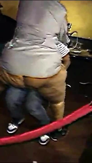 Bbw büyük ganimet lapdance