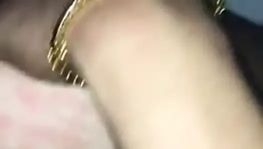 Se mama bien asu puta