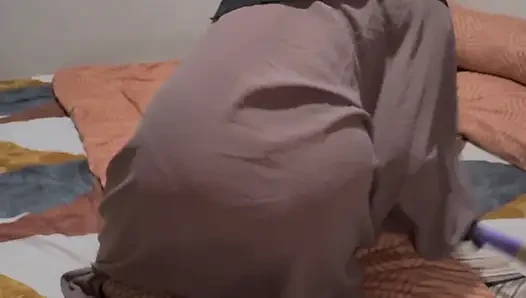 Трахаю мою тещу, подчищаю мою спальню