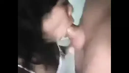 Putinha Fazendo Garganta Profunda