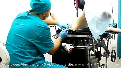 Güzel jinekolog muayenesi