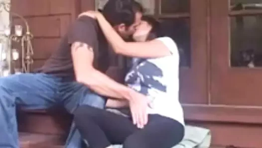 Merdivenlerde açık hava keyfi