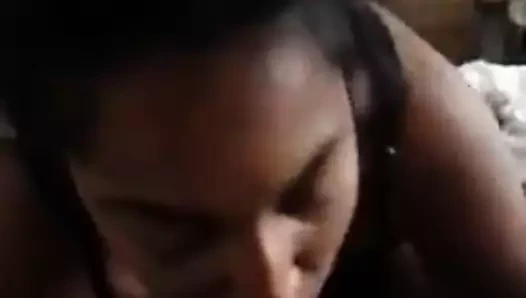 Kanadalı Hintli genç kız büyük memeli göt 6