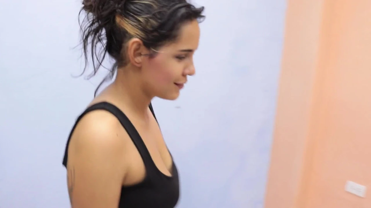 Indian Stepsister Please Help Me Go to the Bathroom I Fuck My Indian Stepsister Andrea