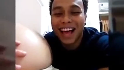 Güzel hamile kadın