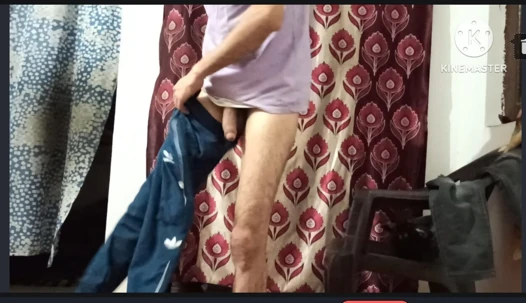 Üvey erkek kardeşim ilk kez bakire götüme büyük canavar yarak sokuyor