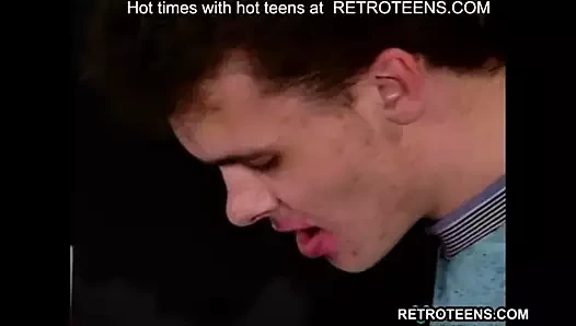 Retro genç çift var bir sıcak hardcore patlama