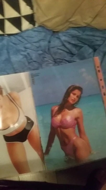Emma de caunes ve laetitia casta döl haraç