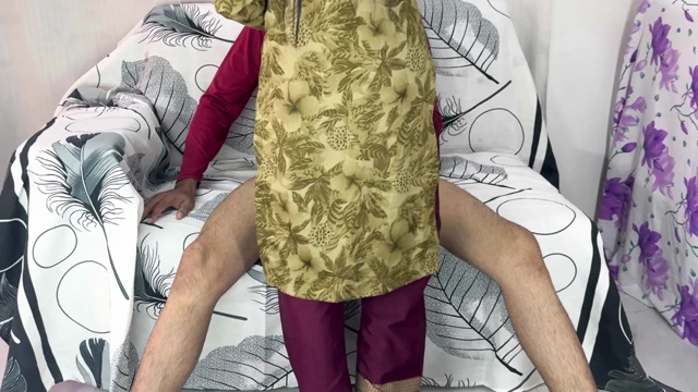 Dul kadın beni evine çağırdı ve susamış amını yalamamı ve onu kalın yarağımla sikmemi istedi.