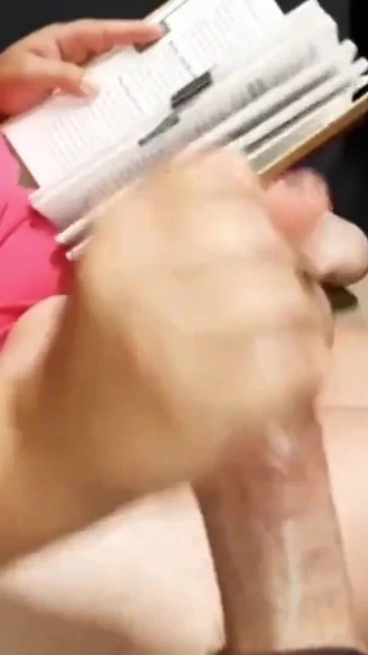 Üvey annenin elle muamele okuması yarıda kesildi. | Klip 2