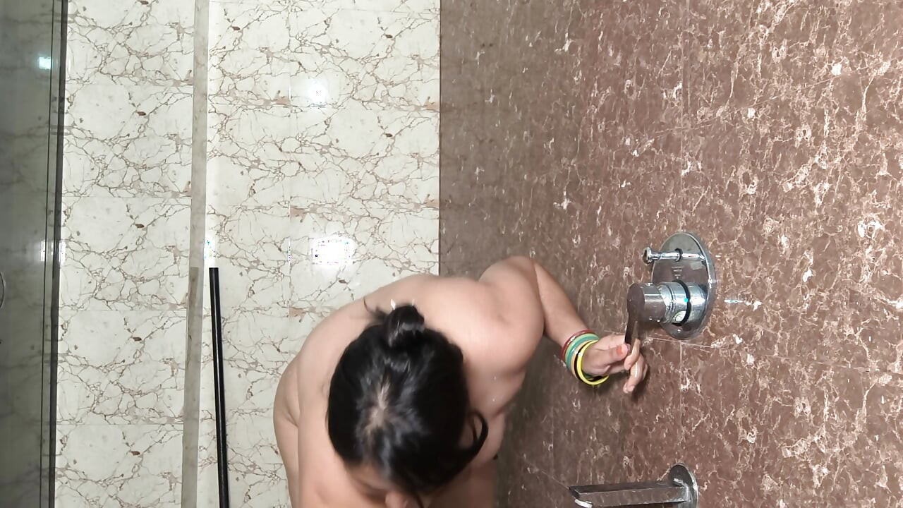 Hintli kadın puja