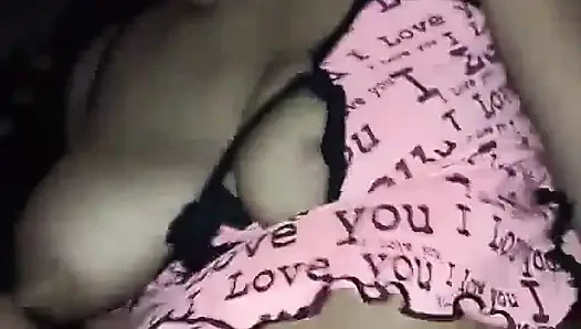 New York Abd'li 18 yaşındaki esmer büyük sarkık memeler üvey erkek kardeşinin büyük yarağını sikiyor bölüm 73