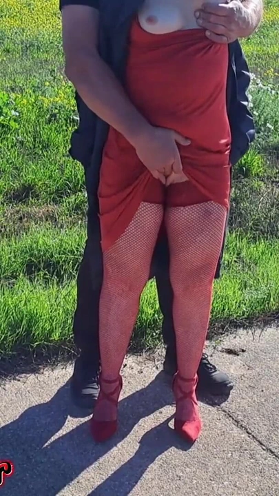 Büyüleyici an "Tarlada kandırılmış!"