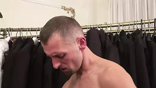 çaresiz hile MİLF - sahne #03