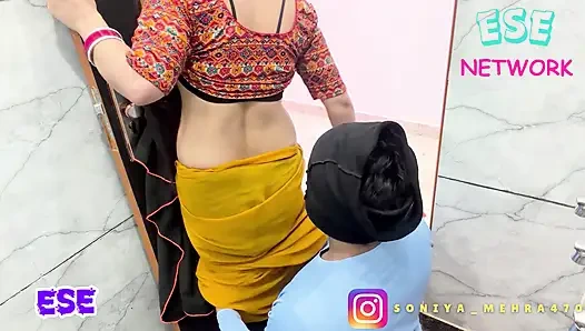 Pyari bhabhi Ne Muth Marte hue Bathroom dekh liya aur lapak le mera lund bhi leliya