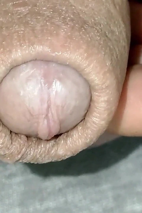 Ucuz yarak yakın çekim ve vücut sallayarak orgazm