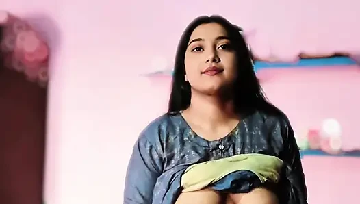 Genç kız çok azgın sıkı amını parmaklıyor çıplak kıllı bacaklar amcık sikişi xxx video