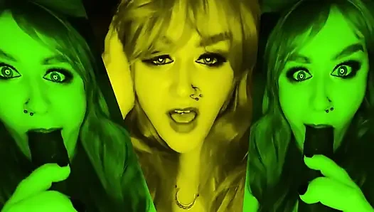 Profesyonel bir tanrıça lana gibi yarakları memnun etmeyi öğrenin