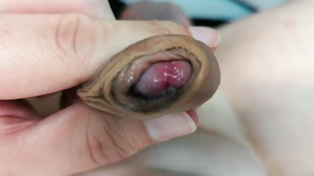 Baba mastürbasyon yaparken edepsizce konuşuyor yakın çekim - inleyen orgazma kadar asmr erkek sesimi dinle