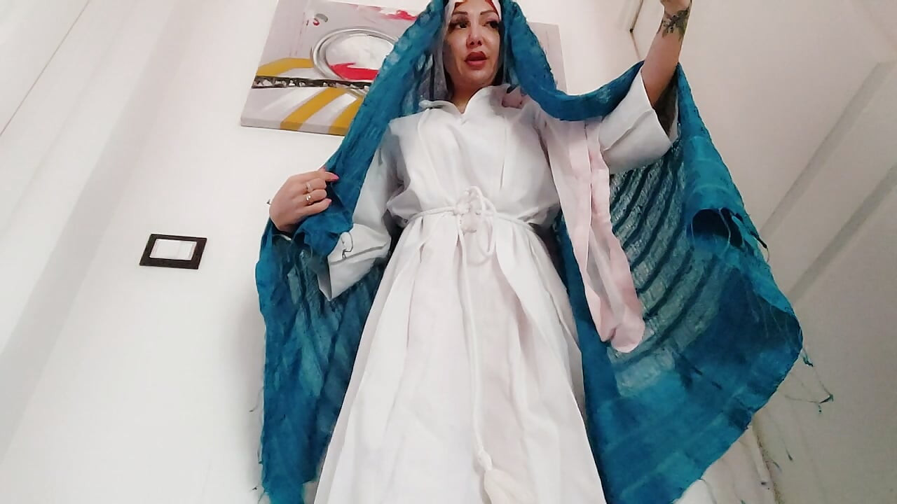 Kaba bakire meryem seni çok seviyor