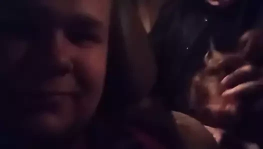 dai celia na zadnata sedalka